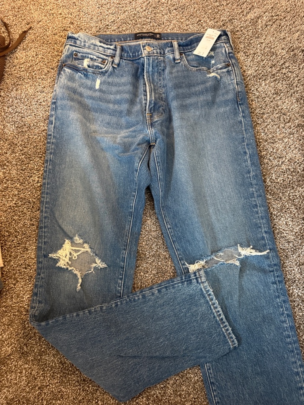 Abercrombie Men’s Jeans size 34 x 34 New With Tags (NWT)